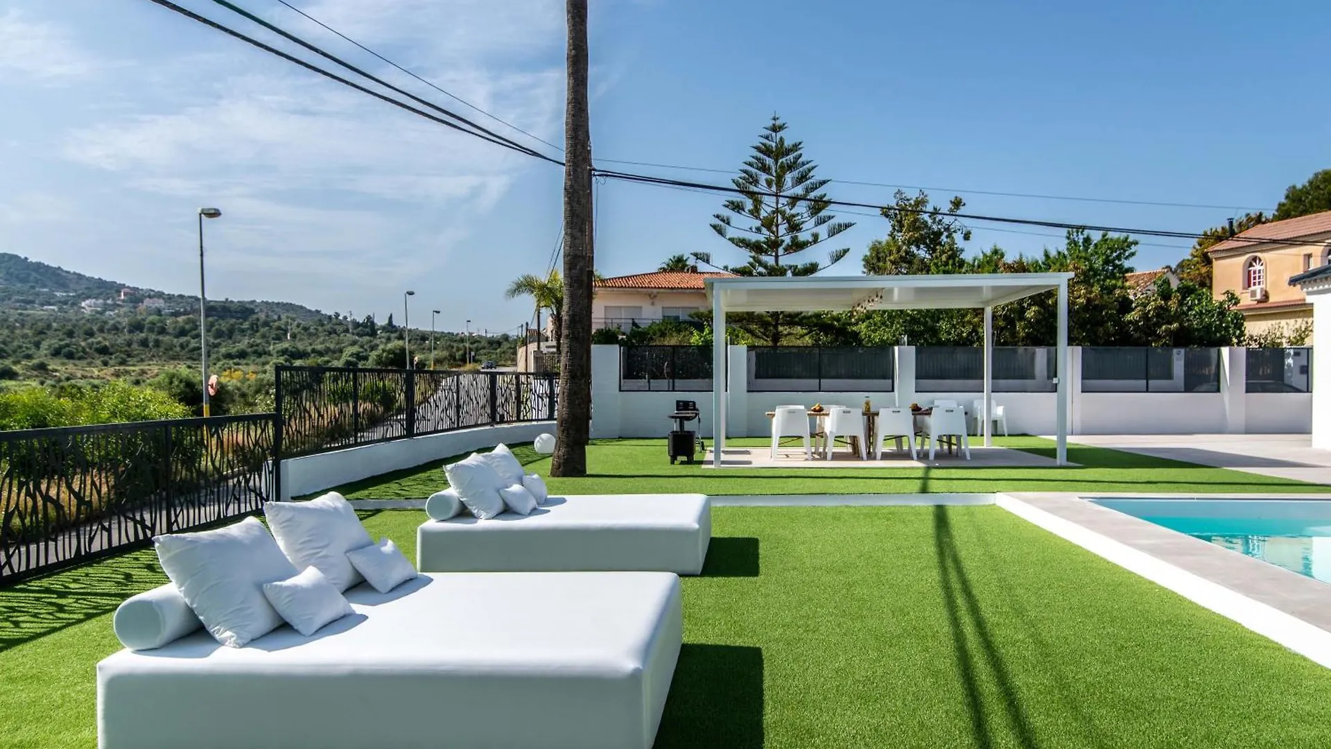 Palm Tree Villa 5 Bdr Pool & Bbq Torremolinos Spain