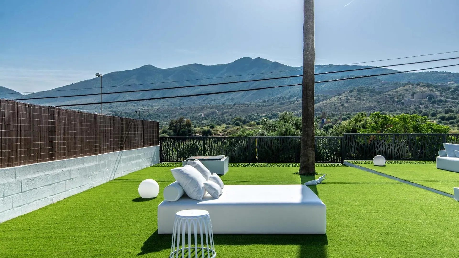 Palm Tree Villa 5 Bdr Pool & Bbq Torremolinos 0*,