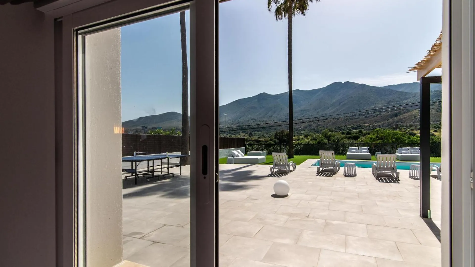 Palm Tree Villa 5 Bdr Pool & Bbq Torremolinos